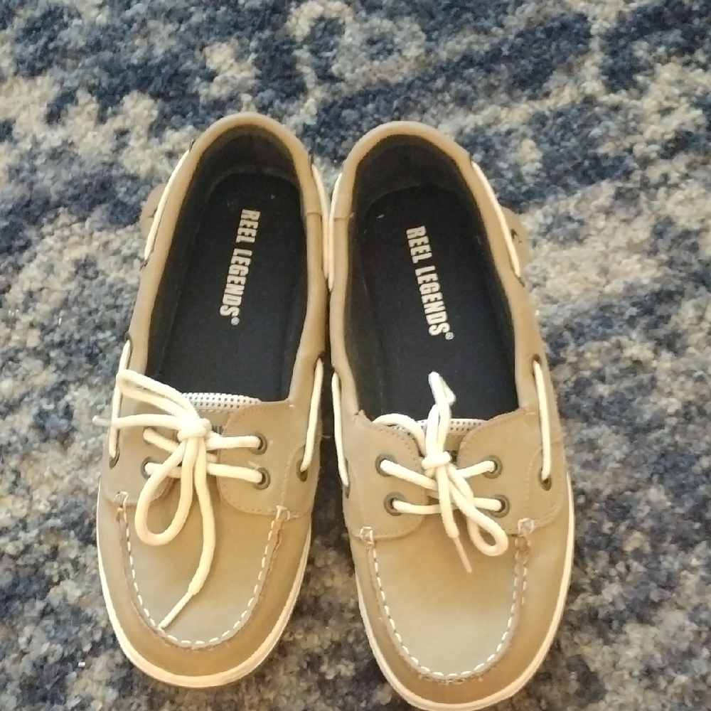 Reel Legends Tan Moccasins with Nautical Style